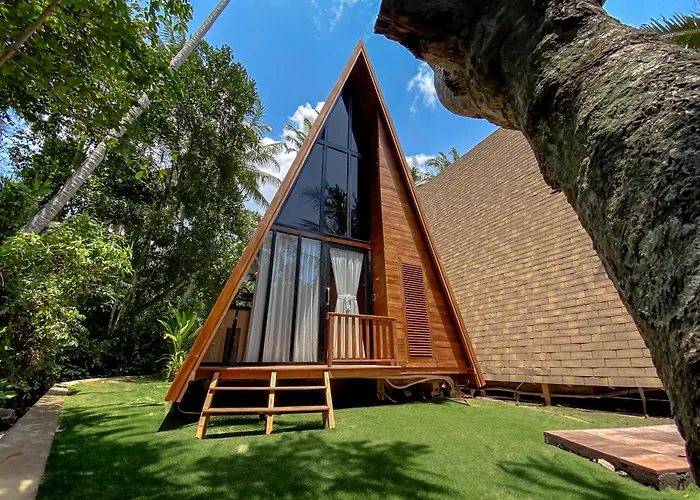 Hidden Den Villa
