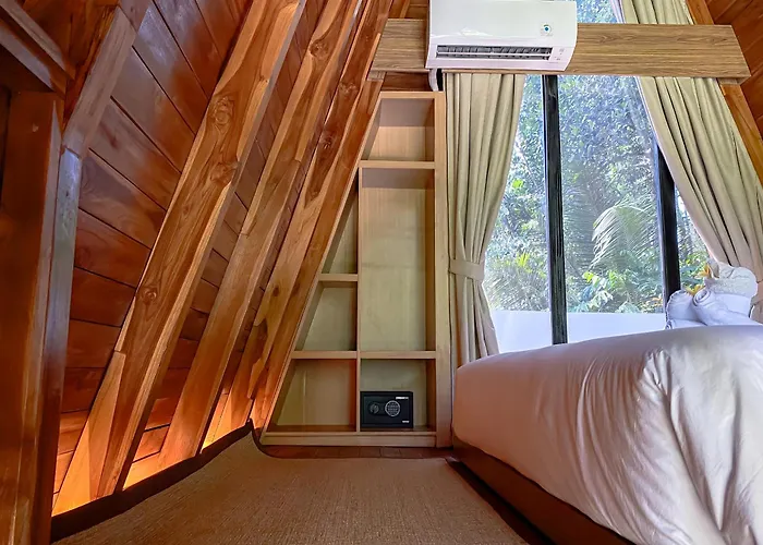 Hidden Den * Ubud